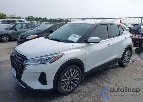 2021 Nissan Kicks Sv Xtronic Cvt из США, поврежденный, VIN 3N1CP5CVXML487104